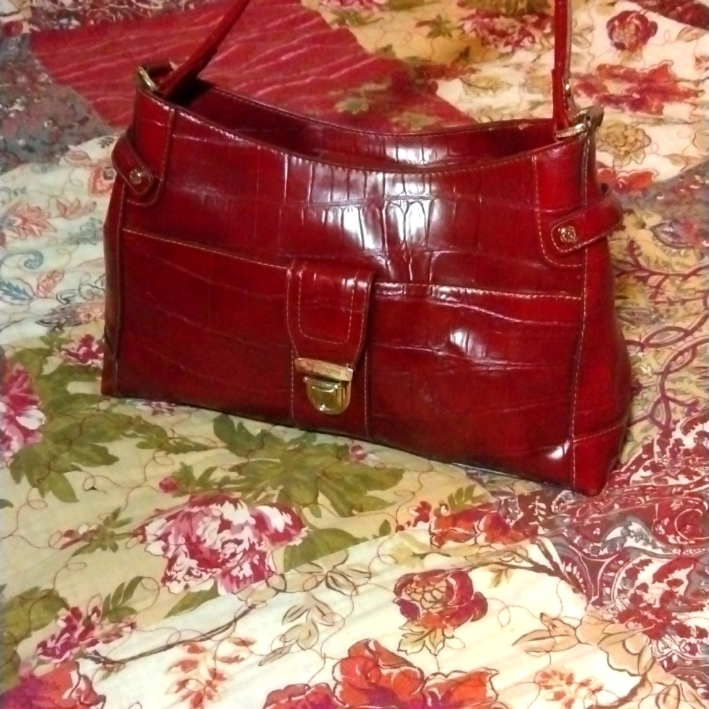 Liz Claiborne red faux alligator skin tote